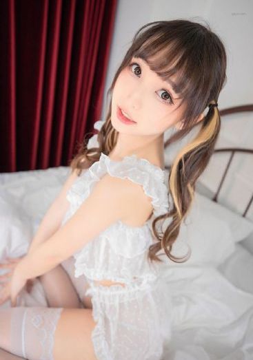 巨大黑迪克vs娇小亚洲女_国产剧在线播放观看