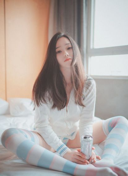 亚洲另类在线制服丝袜国产_BD国语电影免费在线