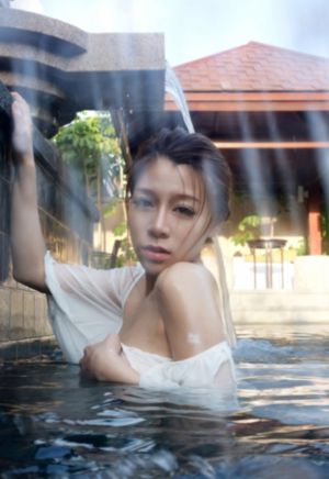 美女羞羞喷液视频免费1000_BD国语完整视频观看