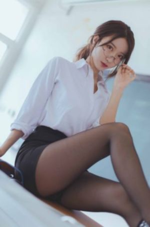 最好看的色婷婷五月综合亚洲_剧情片在线观看完整版