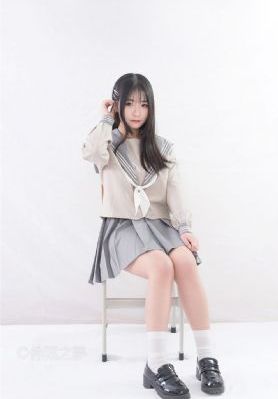 国产清纯粉嫩初高生在线被c_蓝光版中文字幕包